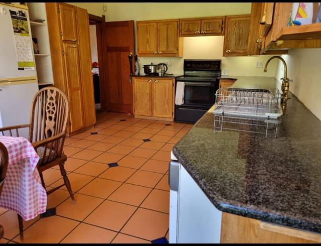 3 BEDROOM HOUSE FOR SALE IN KENSINGTON